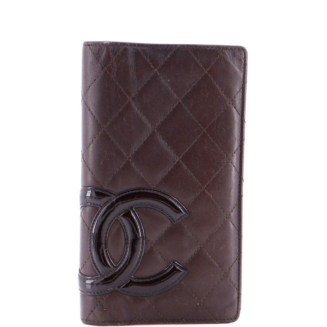 Chanel Cambon Bifold Wallet Quilted Lambskin Long: The Cambon Bifold Wallet from Chanel sits squarely in the category of pocket-scale luxury, polished enough to read as deliberate when it appears. The build is in lambskin, the softer and more luminous