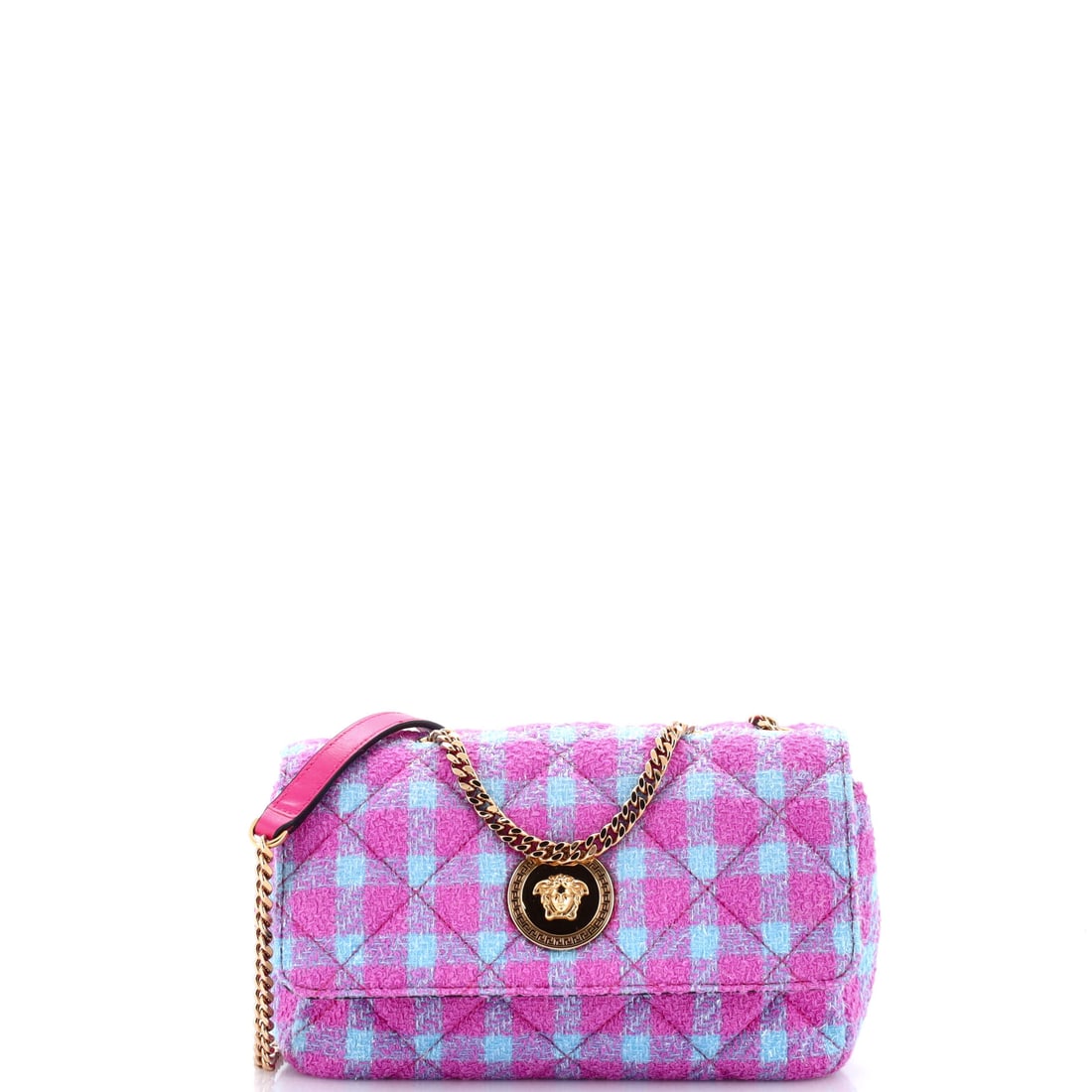 Versace Medusa Icon Chain Flap Bag Quilted Tweed East West: Presented here, the Versace Medusa Icon Chain Flap Bag arrives with the proportions and stance that the house refined into a recognizable signature. Construction sits in tweed, the woven multi-thread 