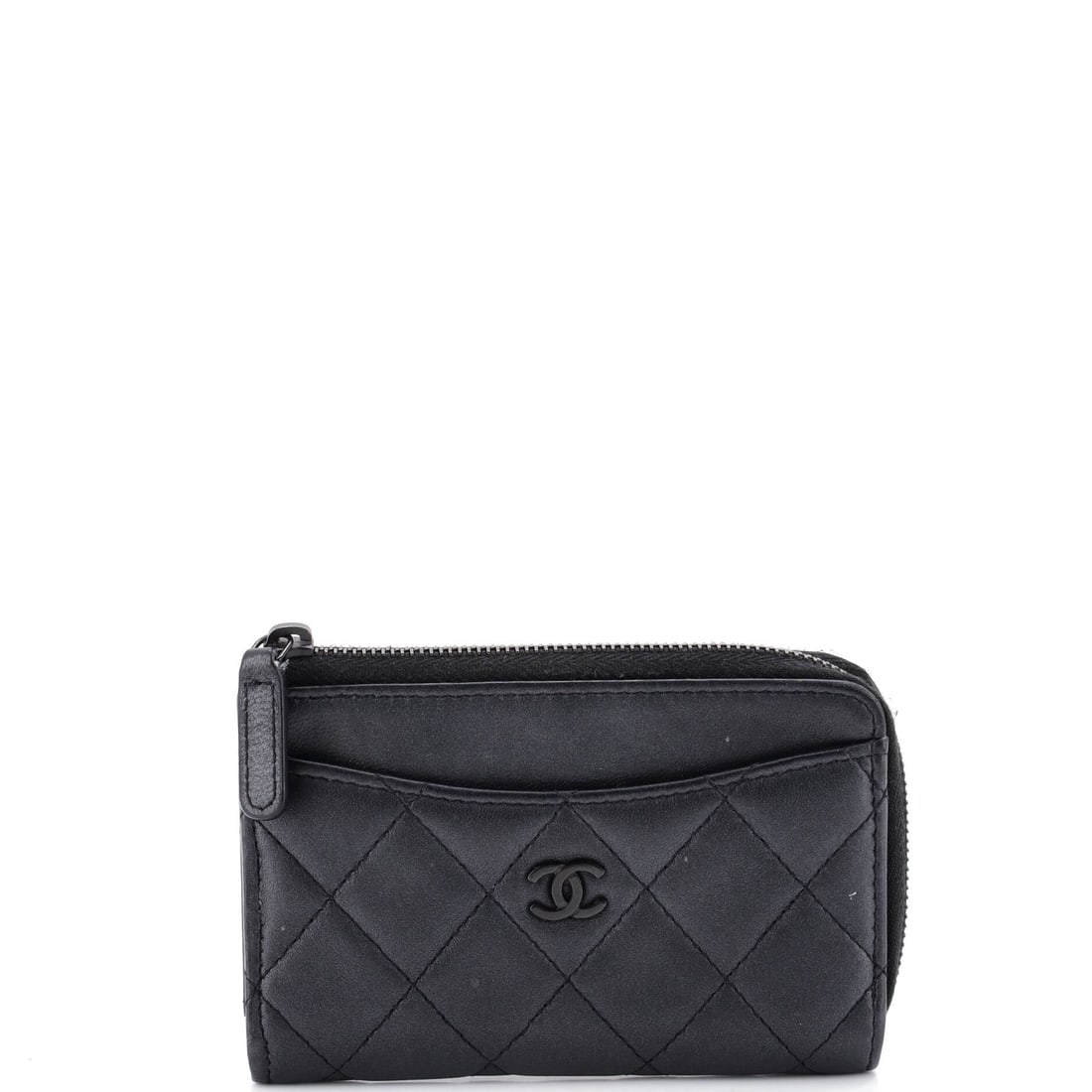 Chanel So Black Zip Around Card Holder Quilted Lambskin: Chanel built the So Black Zip Around Card Holder for the kind of carry that lives inside another bag, then earns its own place at the front of the pocket. Surface and finish come from lambskin, the