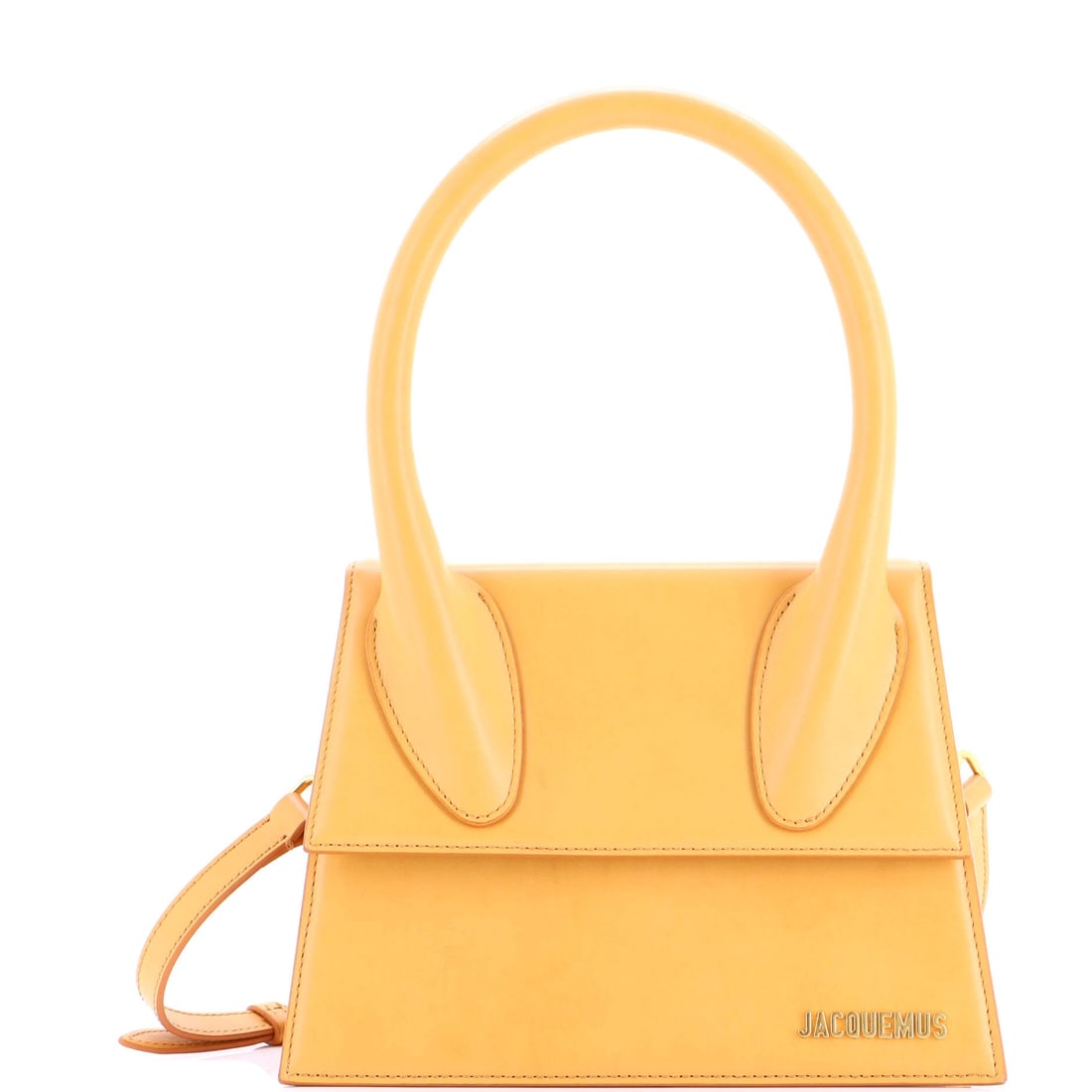 Jacquemus Le Grand Chiquito Bag Leather Large: This Jacquemus Le Grand Chiquito Bag arrives through Maison de Beaubigonne's trade channel with the silhouette the house treats as a fixture in its core lineup. Built in Leather, the silhouette reads 