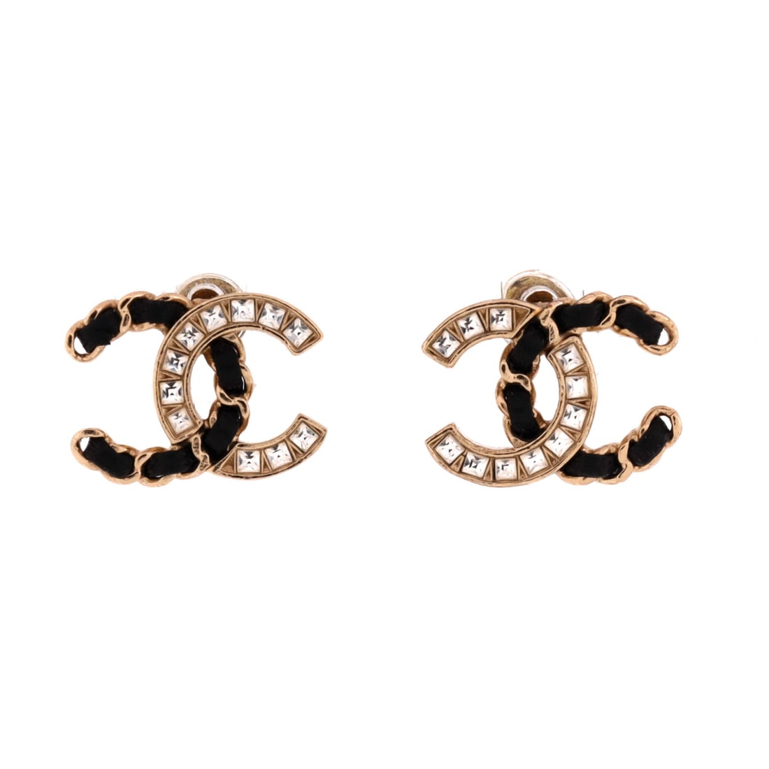 Chanel CC Stud Earrings Metal with Leather and Crystals: Set in polished gold, the Chanel CC Stud Earrings threads a discreetly captivating drop. Worked in Metal with Leather and Crystals. Their scale gives them face-framing presence without the heft of an 