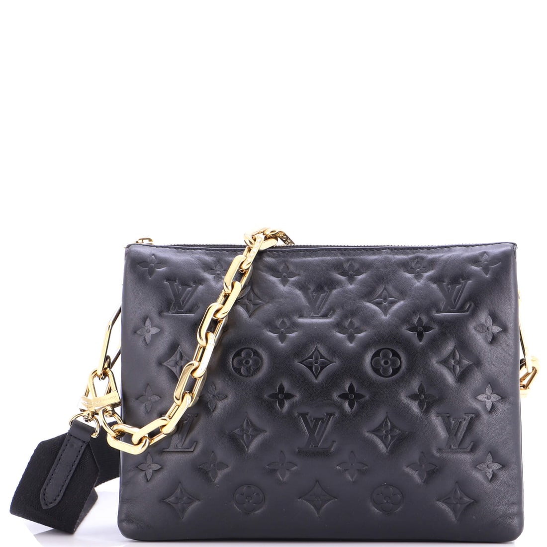 Balenciaga Monaco Messenger Flap Bag Leather Small: Metalwork on this Balenciaga Monaco Messenger Flap Bag sits at the center of the design, sized to the proportions the house routinely insists on. In black, the silhouette reads modern without effort, 