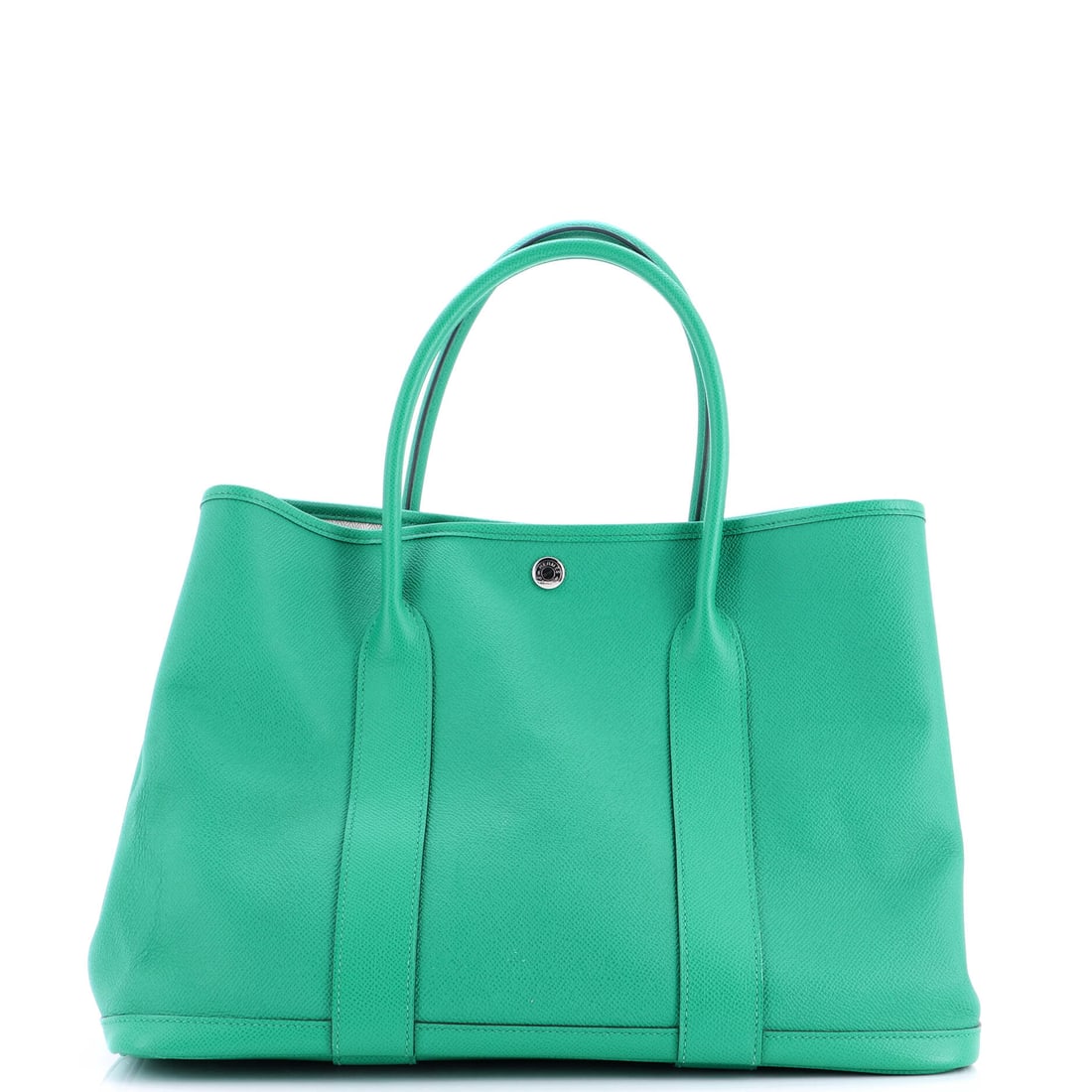 Christian Dior 30 Montaigne Clutch Leather: Drawn in leather, this Christian Dior 30 Montaigne Clutch carries the surface character that only develops with the right atelier behind it. Cast in a saturated neutral, calibrated to read editorial i