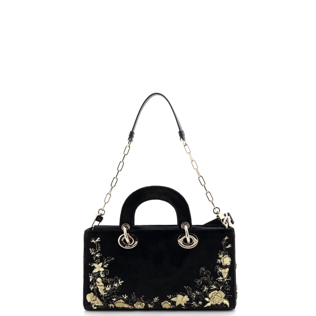 Gucci GG Marmont Top Handle Bag Leather Small: Pockets on the Gucci GG Marmont Top Handle Bag are positioned with intent, sized for the items they were drawn for rather than added as afterthought. A clean, editorial black pulls the eye first, the