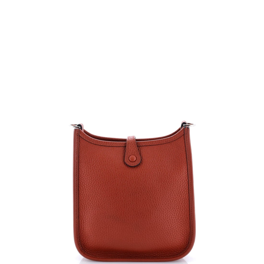Bvlgari Serpenti Cabochon Shoulder Bag Diagonal Quilted Leather Small: Among the Bvlgari catalog, the Serpenti Cabochon Shoulder Bag occupies a settled place, a silhouette that arrived already finished. The red colorway sits richly across the surface, finished in cabocho