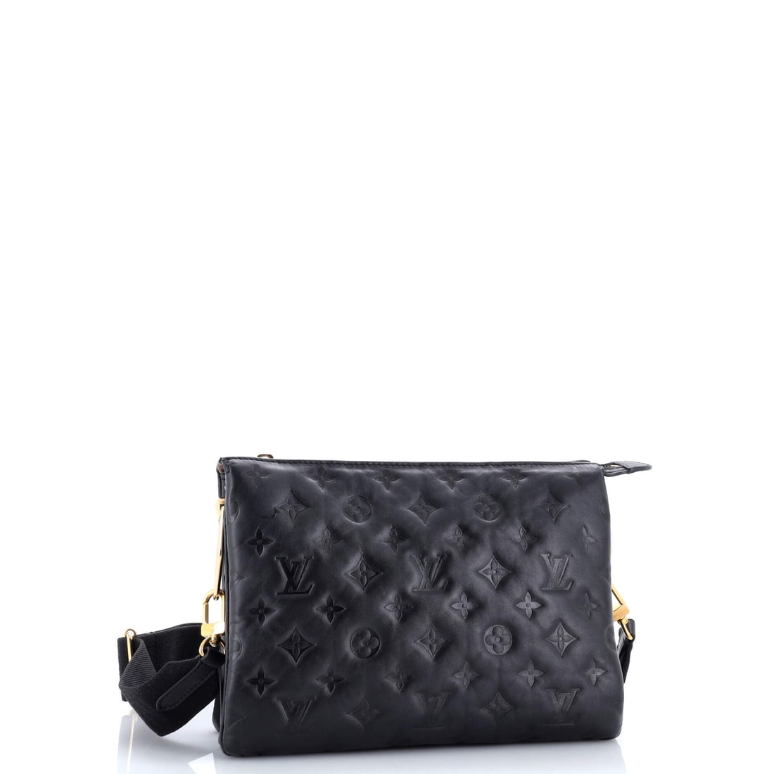 Gucci Interlocking G Heart Shoulder Bag Diagonal Quilted Leather Mini: Lift the flap on this Gucci Interlocking G Heart Shoulder Bag and it resolves into clear compartments, built for real carry rather than catalog photography. Cast in a saturated neutral, the kind of pa