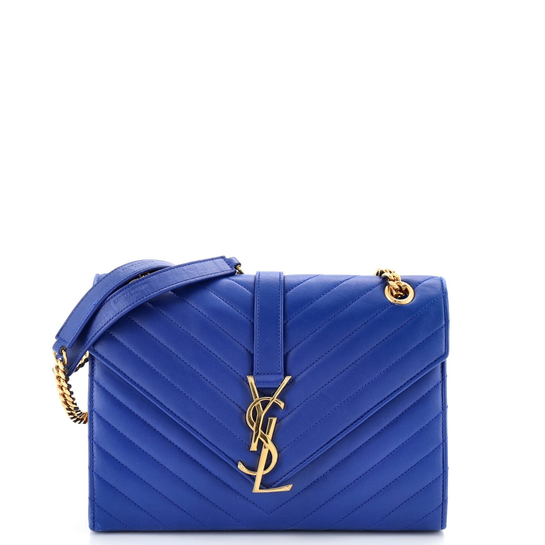 Saint Laurent Classic Monogram Envelope Satchel Matelasse Chevron Leather Medium: Among the Saint Laurent catalog, the Classic Monogram Envelope Satchel occupies a settled place, a silhouette that arrived already finished. The blue colorway sits richly across the surface, finished 