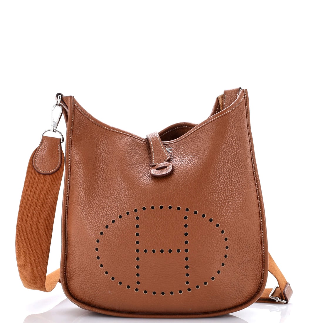 Hermes Evelyne Bag Gen III Clemence PM: Looked at within the broader Evelyne Bag Gen III family, the Hermes Evelyne Bag Gen III reads as the kind of considered iteration the house has been quietly perfecting. The material story here is Clem