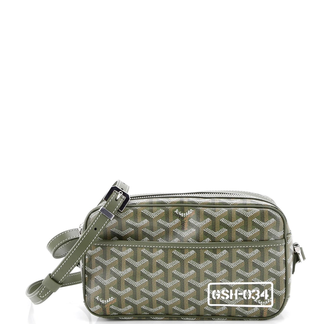 Goyard Cap Vert Bag Printed Coated Canvas: The Goyard Cap Vert Bag works through its compartments, each one placed with the kind of intent that turns a bag into a daily companion rather than a once-in-a-while accessory. Built in the house's co