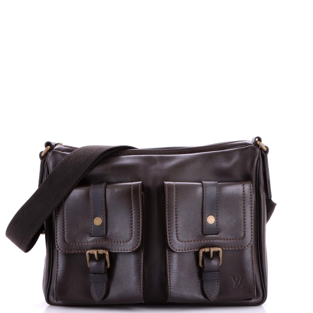 Louis Vuitton Wichita Messenger Bag Utah Leather Brown: Louis Vuitton's Wichita Messenger Bag Utah in brown leather. The piece measures roughly 10.5 x 14 x 4 inches. A wearable, well-recognized design that translates easily from daily use to a considered c