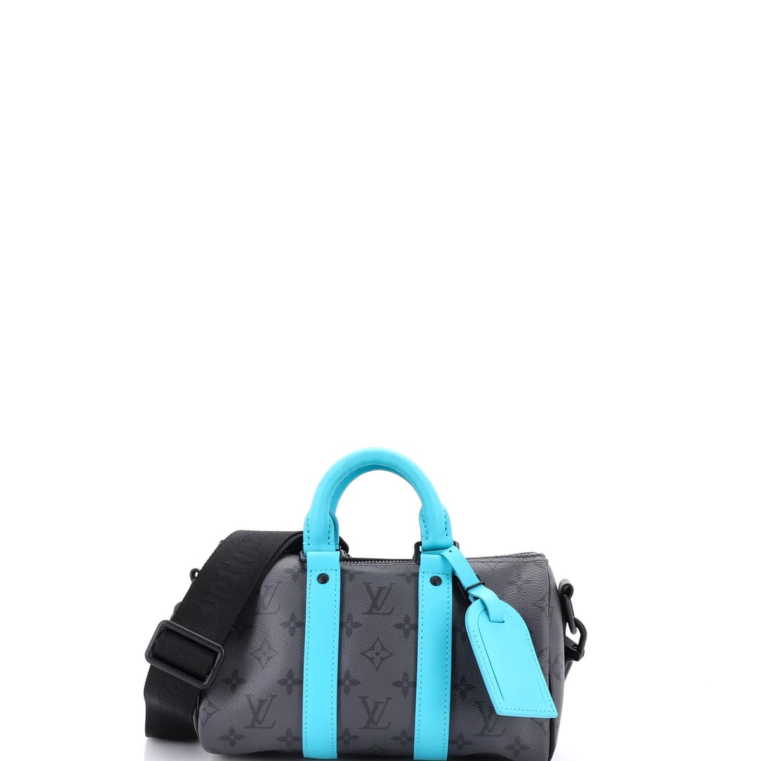 Bottega Veneta Arco Tote Maxi Intrecciato Leather Medium: Rendered in signature Intrecciato woven leather, the Bottega Veneta Arco tote shows the house's hand. It comes in a medium scale. By way of context, the Arco is a structured tote with a clean