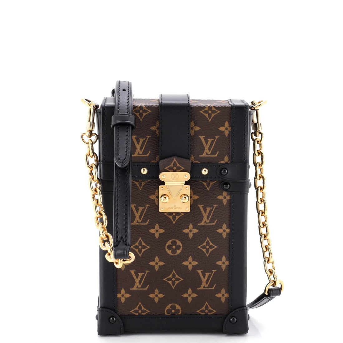 Louis Vuitton Keepall Bag Epi Leather 45: The Louis Vuitton Keepall travel bag needs little introduction among collectors. The piece measures about 18 x 11 x 8 in. By way of context, the Keepall is the house's defining soft travel bag. The pr
