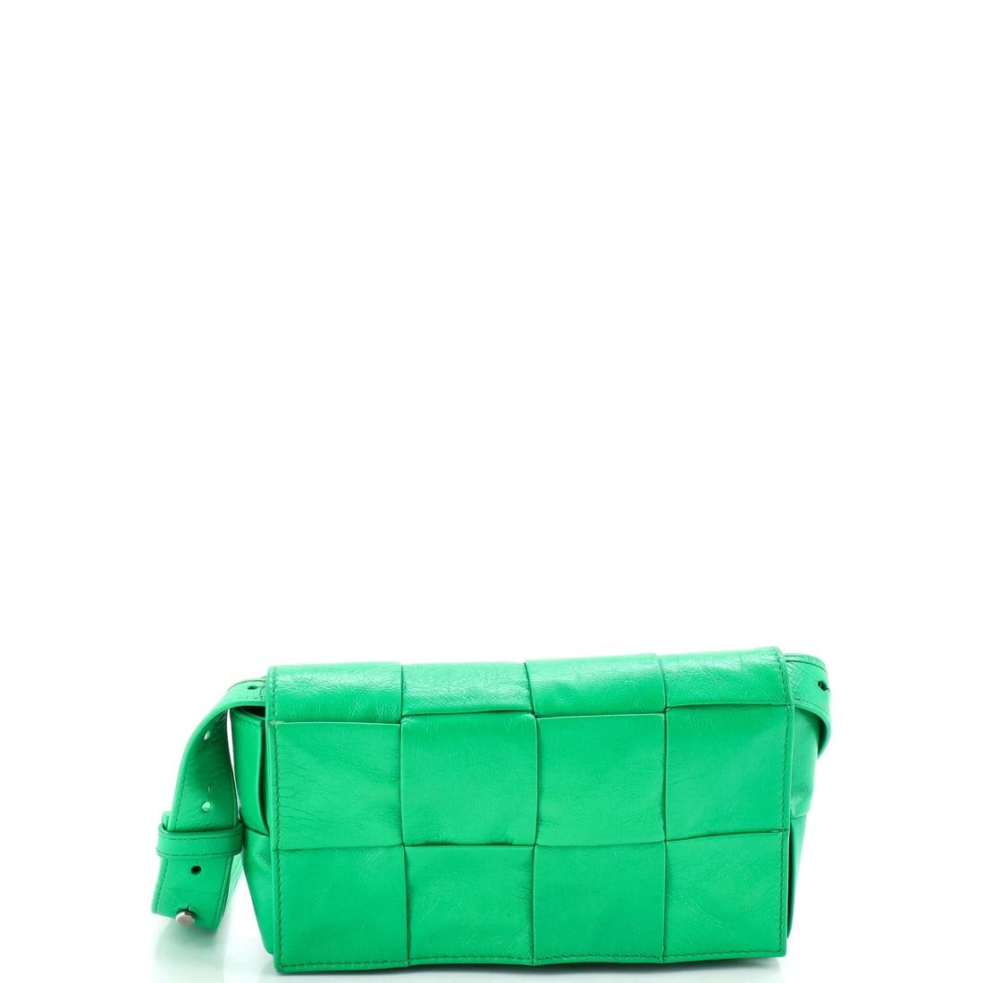 Bottega Veneta Expandable Chain Crossbody Bag Intrecciato Nappa Small: In the house's signature Intrecciato woven nappa, the Expandable Chain Crossbody Bag Intrecciato Nappa Small carries Bottega Veneta's codes plainly. The bag is sized to a small scale. Dimensions are l