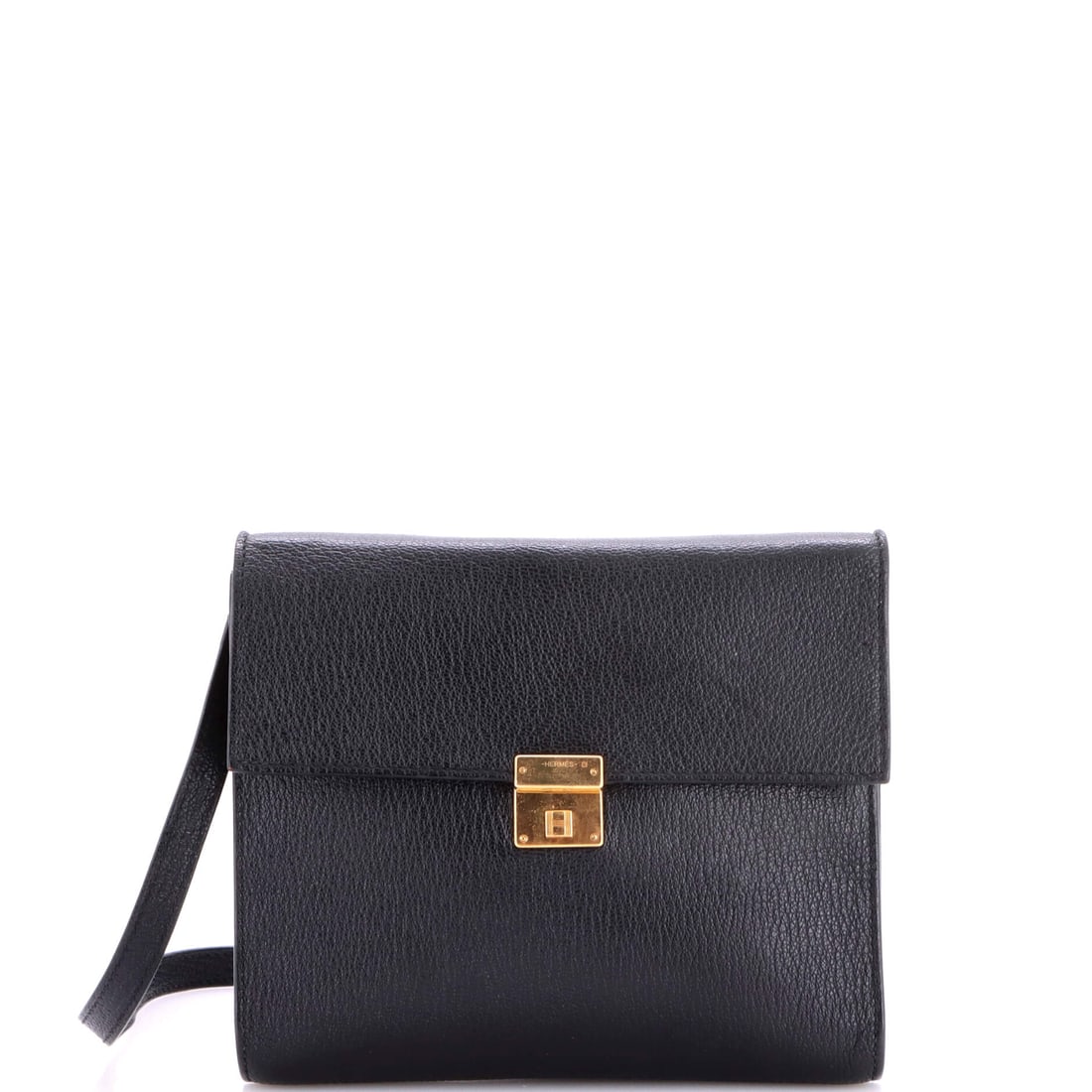 Chanel Coco Cocoon Zipped Tote Quilted Nylon Large: Rendered in technical nylon, the Chanel Coco Cocoon Zipped Tote Quilted Nylon Large shows the house's hand. It comes in a large scale. Authenticity is assured, with Maison de Beaubigonne standing behi