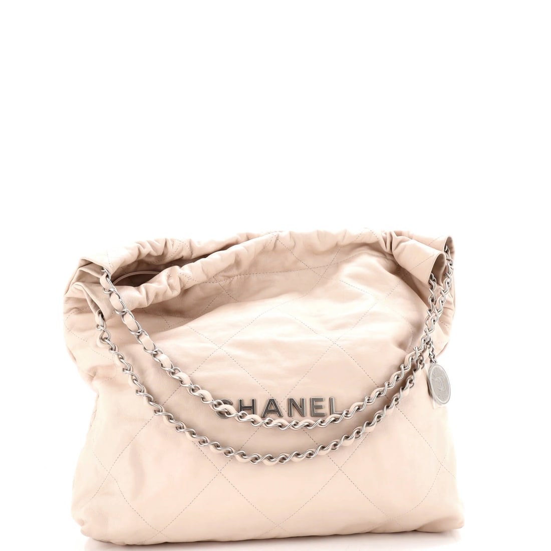 Chanel Pearl Crush Flap Bag Quilted Tweed Mini: Presented here is the Chanel Crush Flap Bag, a piece whose form and house identity register at a glance, rendered in quilted tweed. The Mini format strikes a versatile middle ground in the line. At ap