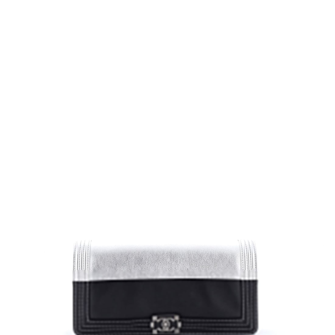Chanel Classic Flap Chain Belt Bag Quilted Caviar Mini: The Chanel Flap Chain Belt Bag announces itself through clean architecture and a silhouette that reads clearly from across a room, rendered in quilted caviar leather. Presented in the Classic size for