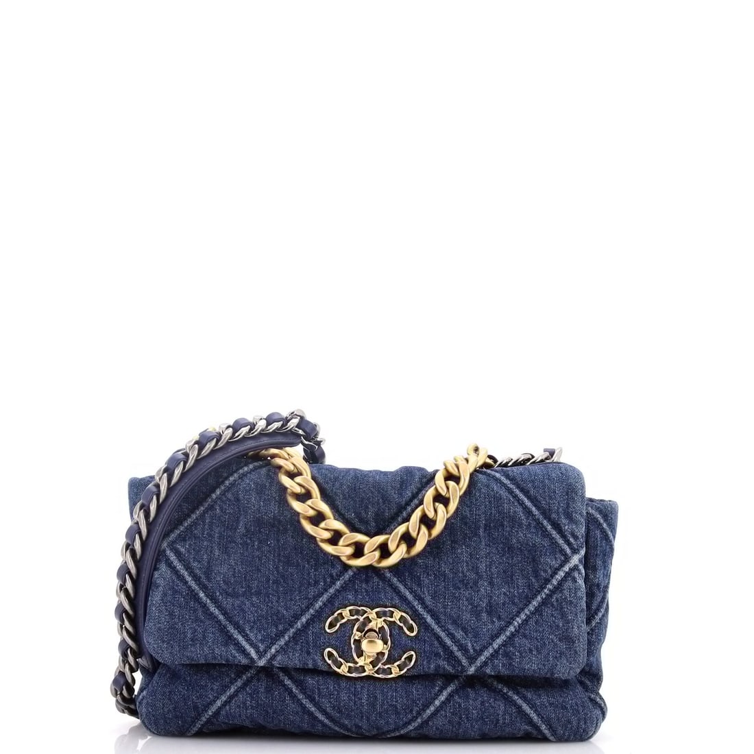 Chanel 25 Hobo Bag Quilted Caviar Mini: The Chanel Hobo Bag opens with the balanced proportion and finish that define the model, rendered in quilted caviar leather. The Mini format strikes a versatile middle ground in the line. At approxima