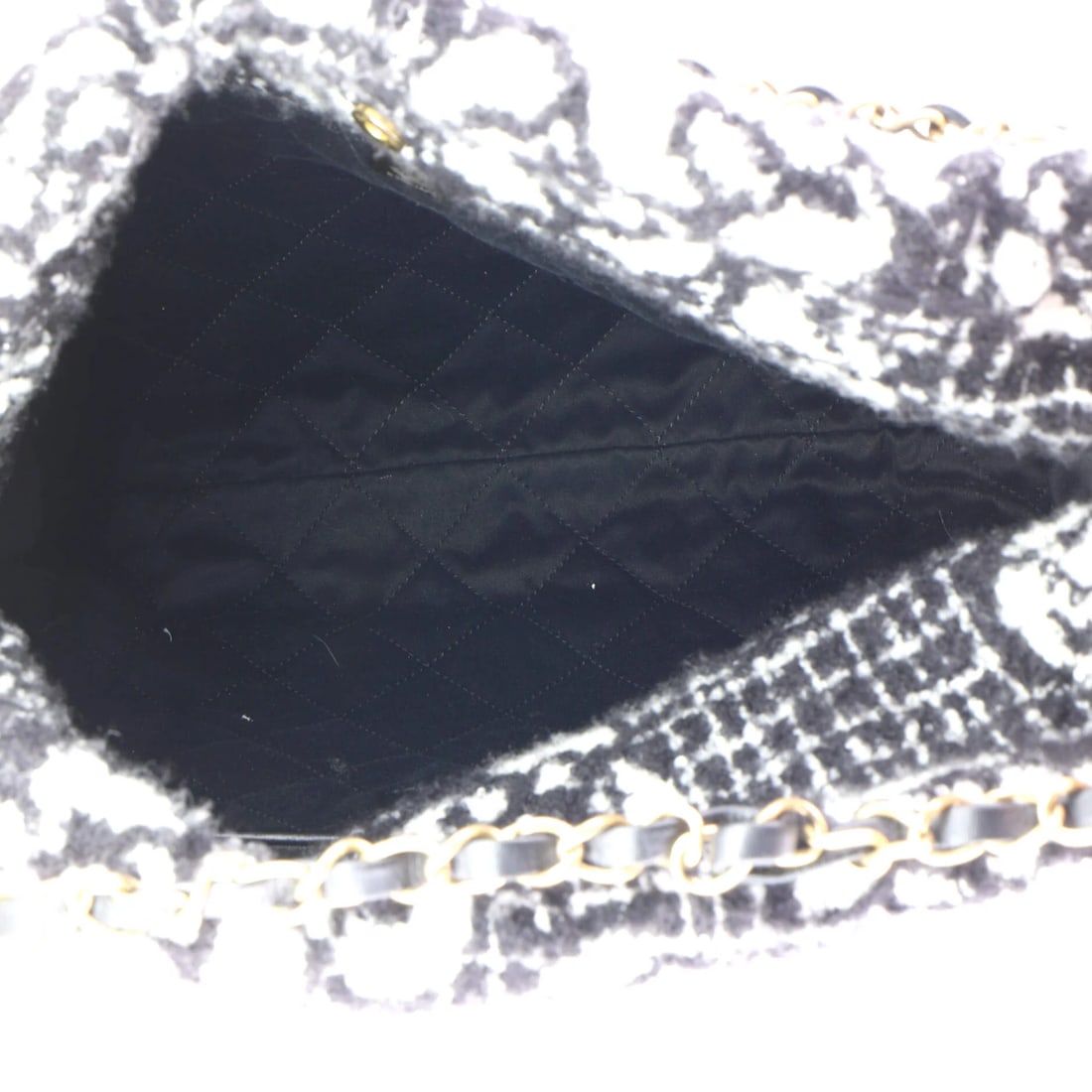 Chanel 19 Flap Bag Quilted Leather Maxi: The Chanel Flap Bag sets the tone for this lot with a shape collectors recognize instantly, rendered in quilted leather. It comes in the Maxi size, a scale that places it neatly within the family. Off