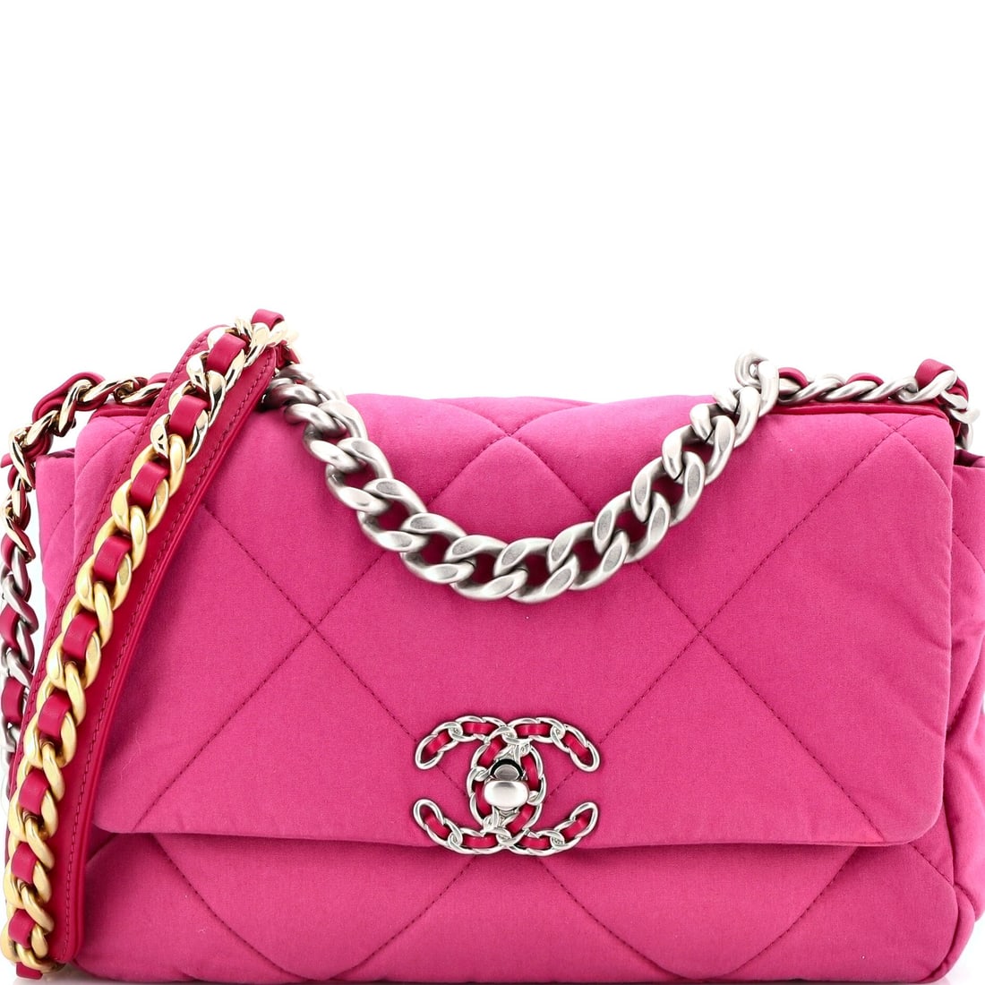 Chanel Checkerboard Trim Boy Flap Bag Quilted Calfskin New Medium: The Chanel Checkerboard Trim Boy Flap Bag New sets the tone for this lot with a shape collectors recognize instantly, rendered in quilted calfskin leather. The Medium format strikes a versatile middle