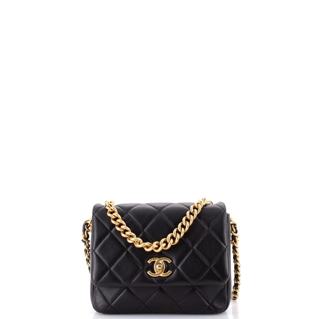 Chanel Vintage CC Chain Flap Bag Quilted Lambskin Medium: The Chanel Vintage CC Chain Flap Bag announces itself through clean architecture and a silhouette that reads clearly from across a room, rendered in quilted lambskin leather. Presented in the Medium s