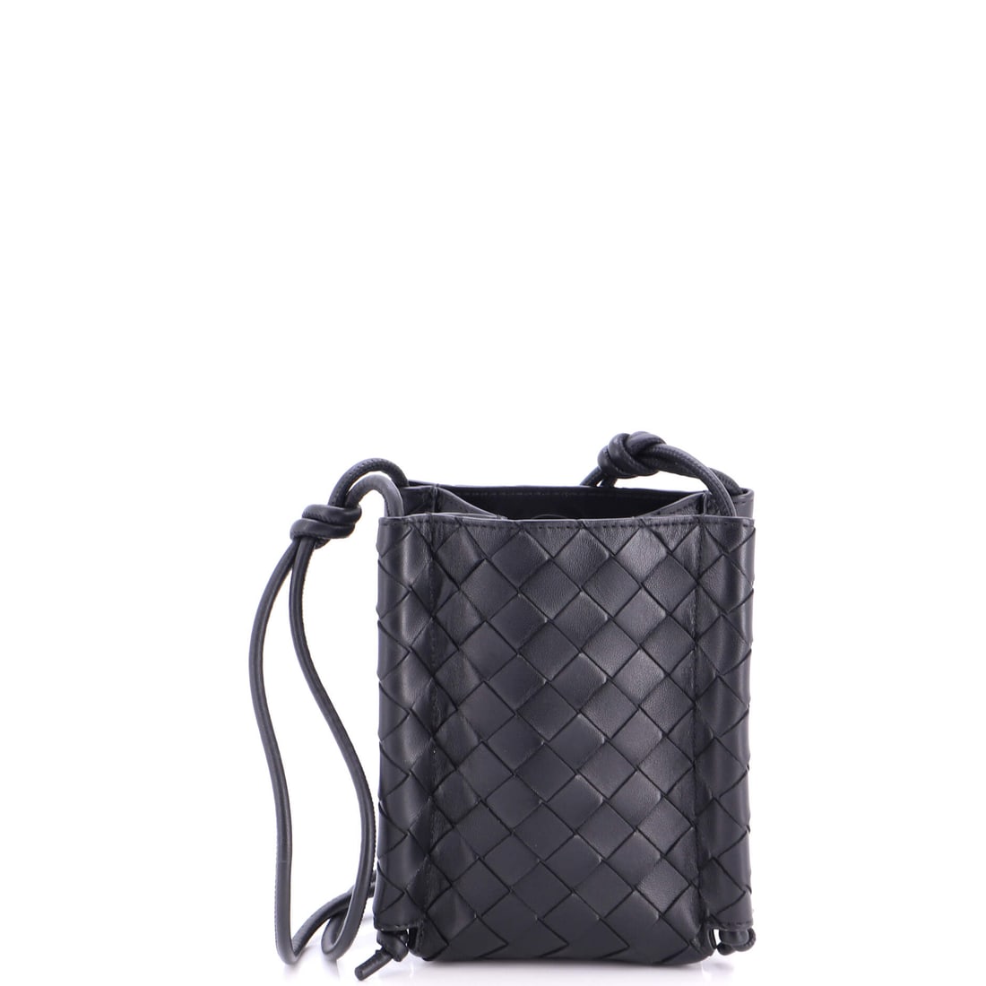 Bottega Veneta The Knot Bag Intrecciato Nappa: Bottega Veneta's The Knot Bag. A structured day bag that keeps its shape. At 6"W x 7.5"H x 4"D, 20.5" strap drop, the proportions read true to the line. Shows as Grade B - Excellent. Maison de Beaubig