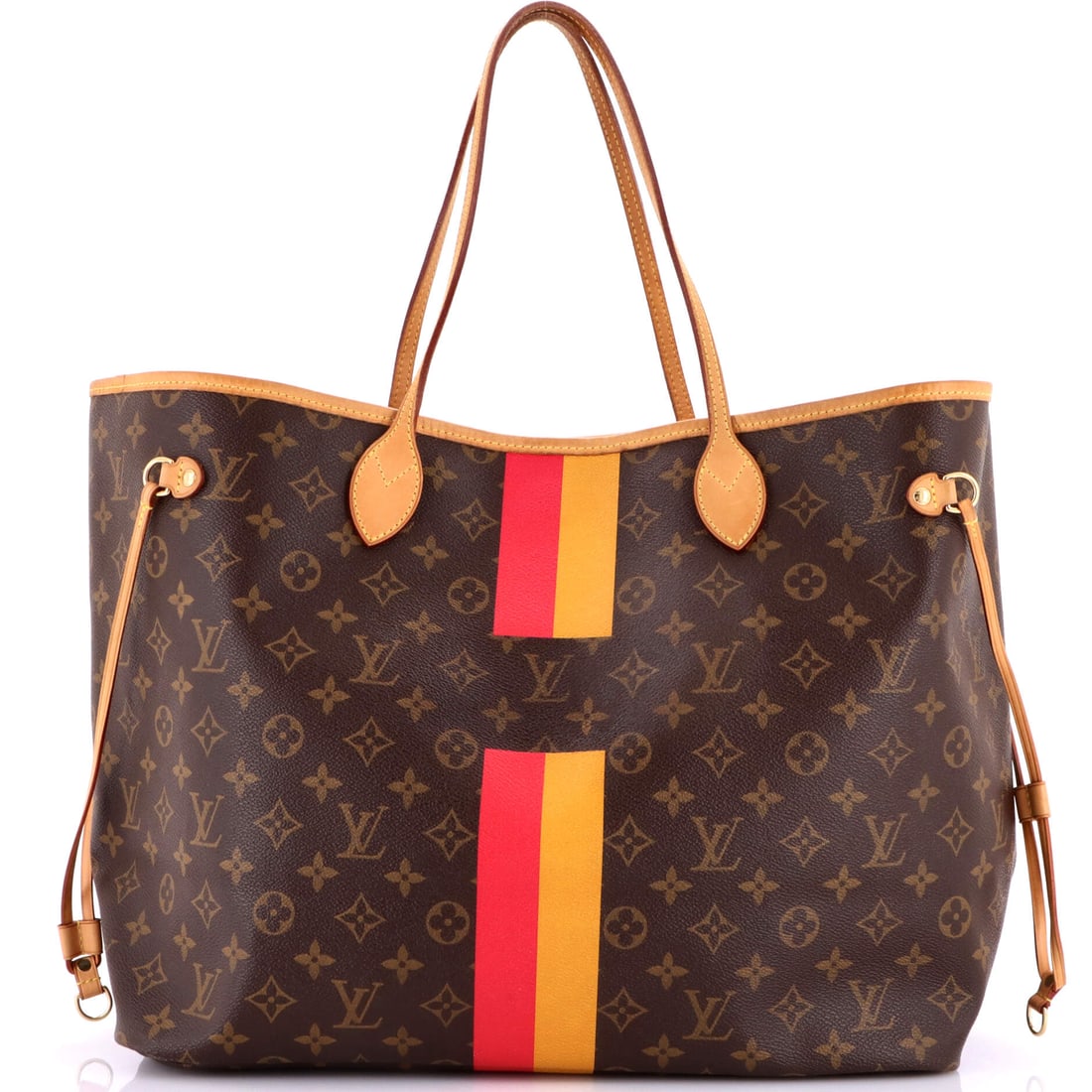 Louis Vuitton Neverfull Tote My LV Heritage Monogram Canvas: Here, the Louis Vuitton Neverfull Tote. The everyday carryall of the house, equally at ease with groceries or a work bag. Sized at 15"W x 12.5"H x 8"D, 8" handle drop. The condition is Grade D - Good.
