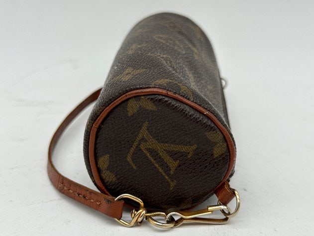 Louis Vuitton Papillon Monogram Pouch - 2