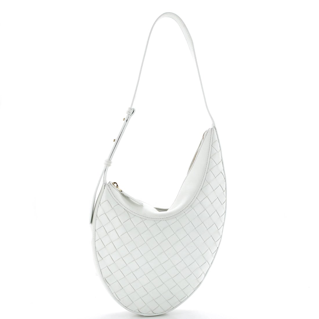 Bottega Veneta Drop Shoulder Bag Intrecciato Nappa: What collectors track on the Drop line is weave density across a broad flat panel, where every row of Intrecciato is visible at once. Width of 8 in, height of 12 in and only 2 in of depth make for a b