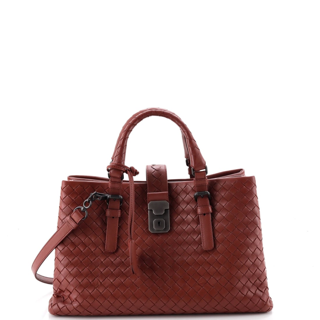 Bottega Veneta Roma Bag Intrecciato Nappa: Nappa leaves Intrecciato pliable where a firmer hide would go architectural, so a 12 in wide x 8 in high x 6 in deep Roma folds down gently when empty and firms up once packed. The 22 in strap drop ta