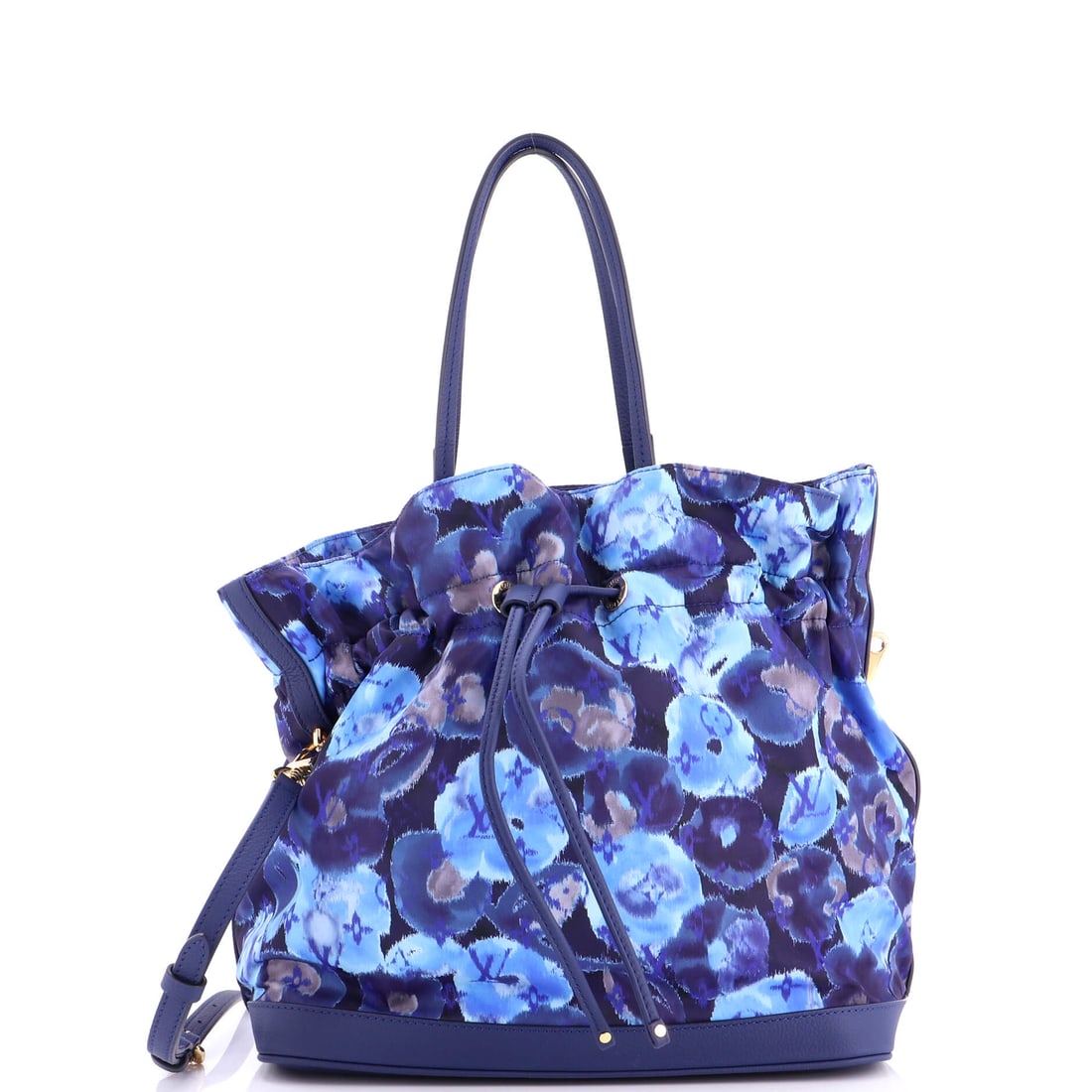 Louis Vuitton Noefull Handbag Ikat Nylon: Noefull opens the Noe idea out into a tote, and in Ikat nylon it weighs almost nothing at 12.5 in wide x 12 in high x 8 in deep. Nylon lets the bag pack flat for travel and shake back into shape at th