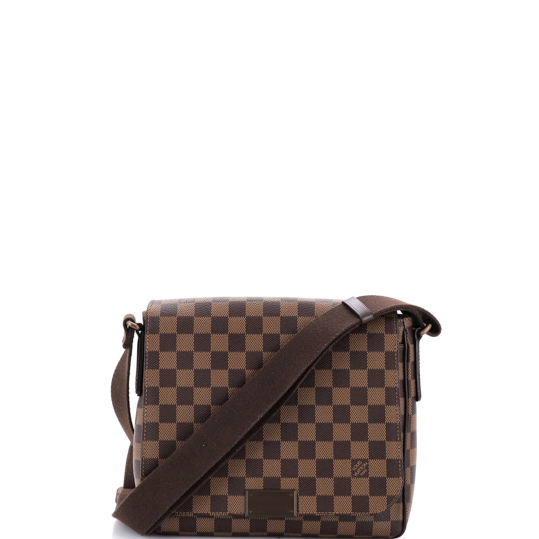 Louis Vuitton District Messenger Bag Damier: Damier check on a messenger reads quieter than Monogram, and on this District the pattern runs uninterrupted across the front flap. Body measurements of 10 in wide x 9.5 in high x 3 in deep make it ne