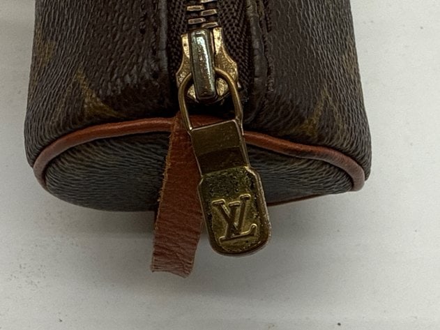 Louis Vuitton Papillon Monogram Pouch - 4