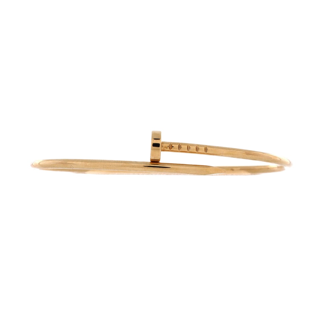 Cartier Juste un Clou Bracelet 18K Yellow Gold: Scale separates the two Juste un Clou widths, and this bracelet takes the 2.5 mm route, graphic but restrained. It runs long, a true large fit for a broad wrist or a deliberately loose look. Yellow go