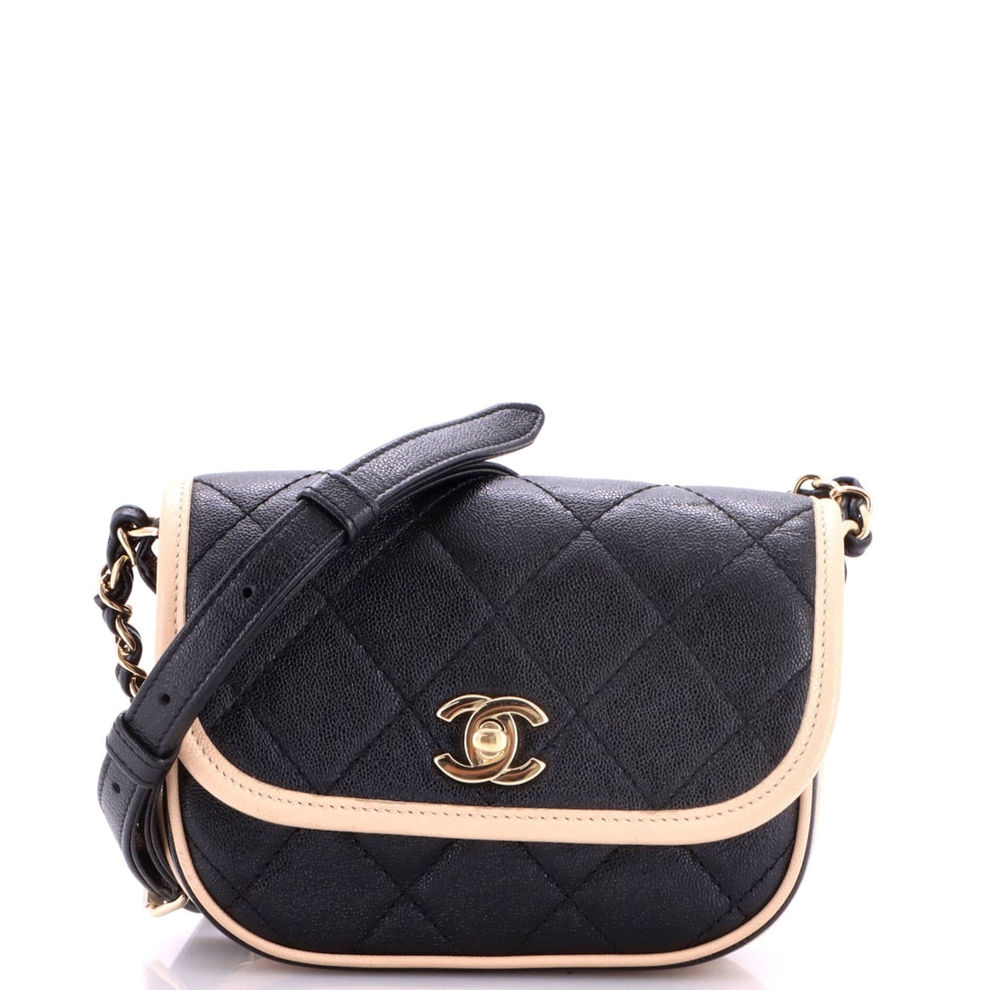 Chanel CC Round Flap Messenger Bag Quilted Caviar: Rounded corners soften the messenger read on this quilted caviar flap, and at 6 by 5 inches it stays firmly in the small-bag category. Two inches of depth handles phone, cards and keys, no more. Cavia