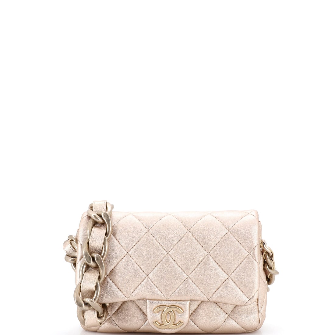 Chanel Chunky Chain CC Flap Bag Quilted Metallic Calfskin: Metallic calfskin under an oversized chain makes for a loud flap in the best sense, with the CC turnlock reading small against heavy links. The 10.5 inch drop is a single-shoulder carry, and the 8 by 