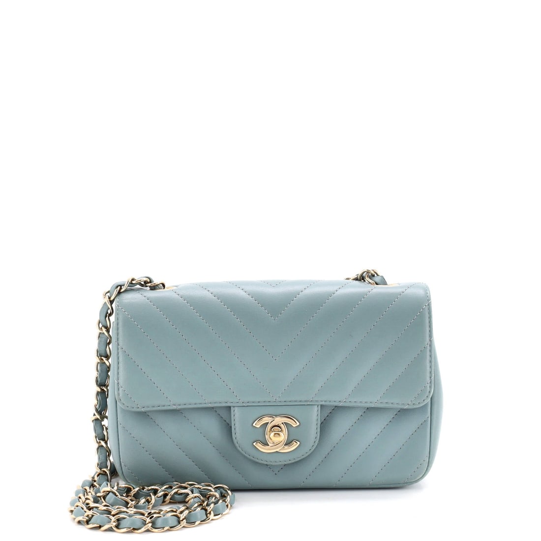 Chanel Classic Single Flap Bag Chevron Lambskin: An 8 in wide single flap in chevron lambskin sits at the size most bidders actually use, big enough for a phone, wallet and sunglasses, small enough to wear out. The 2.5 in gusset gives it more body t