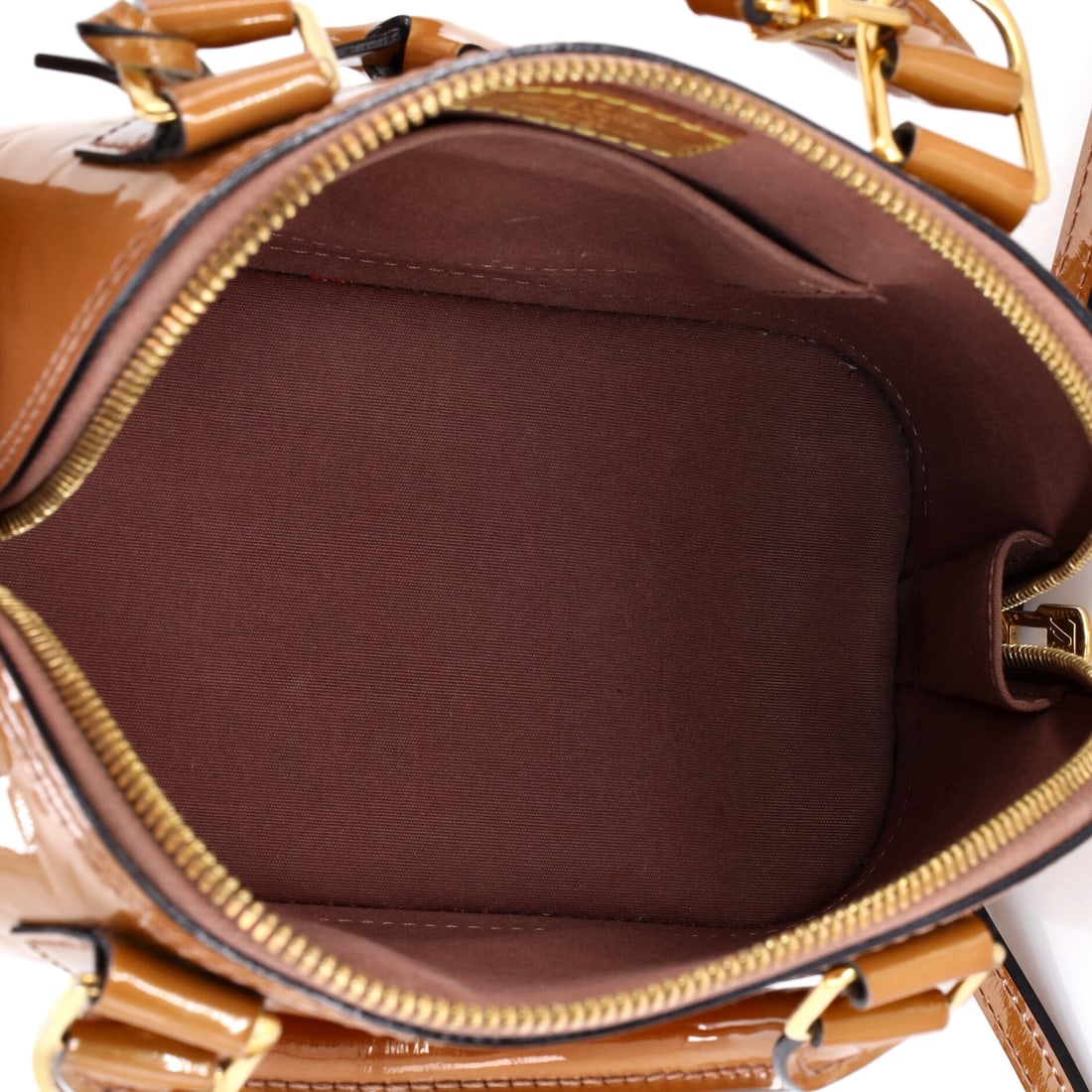 Louis Vuitton Alma Handbag Monogram Vernis - 5