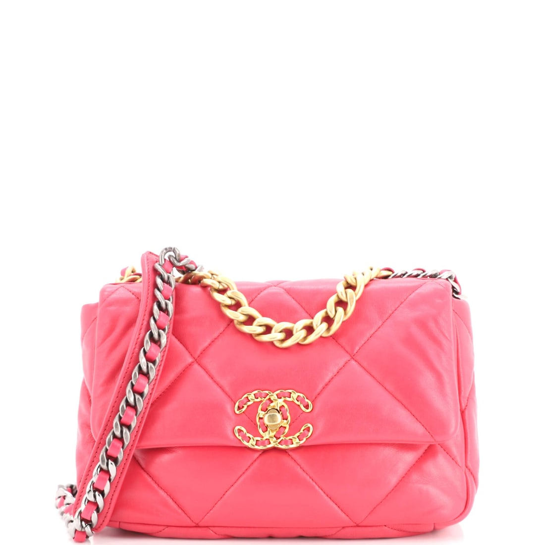 Chanel 19 Flap Bag Quilted Leather: At 9.5 inches wide this is the trimmest of the Medium 19s in the sale, and the difference is visible next to its 10 in siblings. Height and depth stay standard at 6.5 and 3.5, so nothing is lost in ca