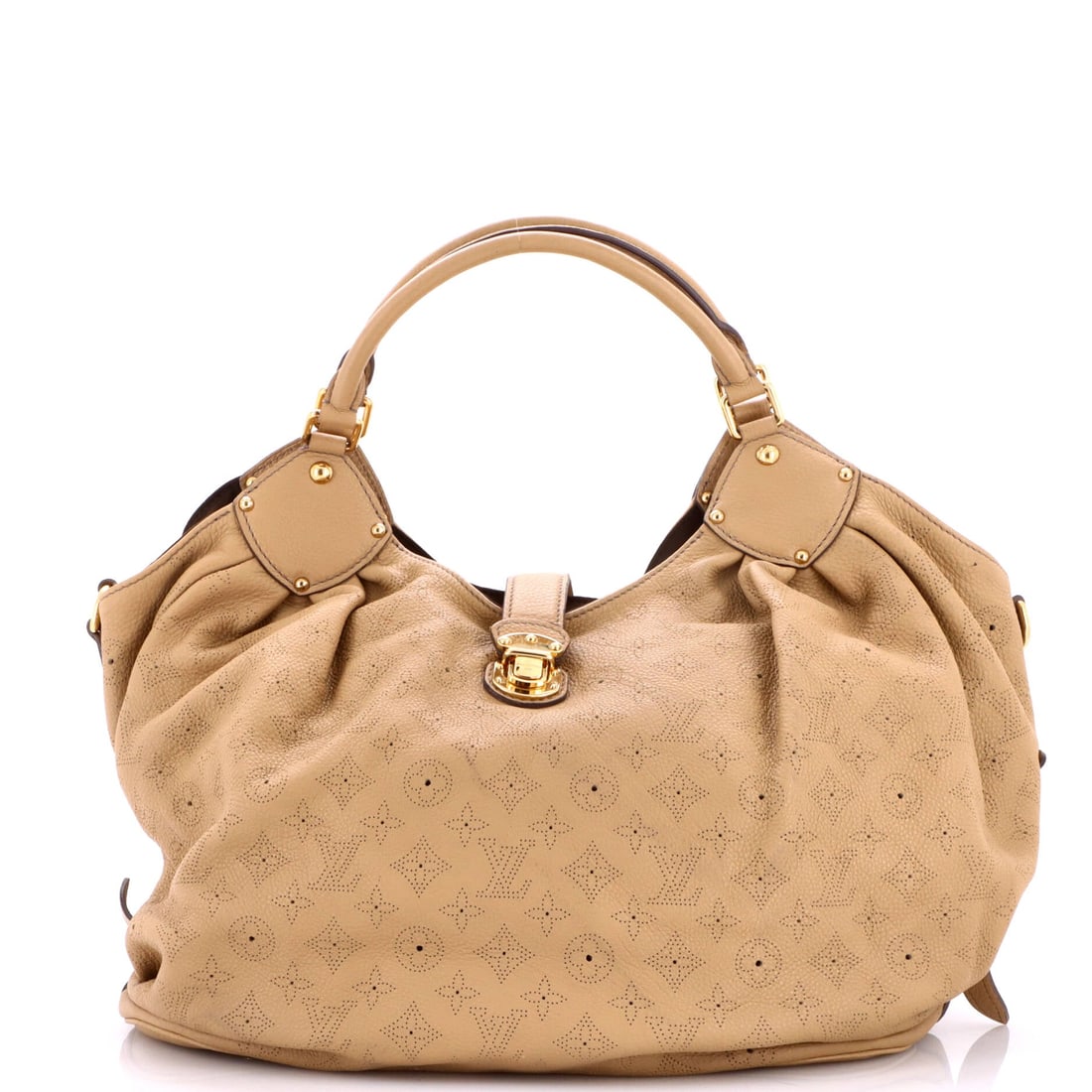 Louis Vuitton XL Hobo Mahina Leather: Louis Vuitton XL Hobo, Mahina Leather, a gathered shape that moulds to the shoulder. Single-strap construction keeps it simple and keeps it on the shoulder. Proportions are 16" W, 11" H and 6" D. It