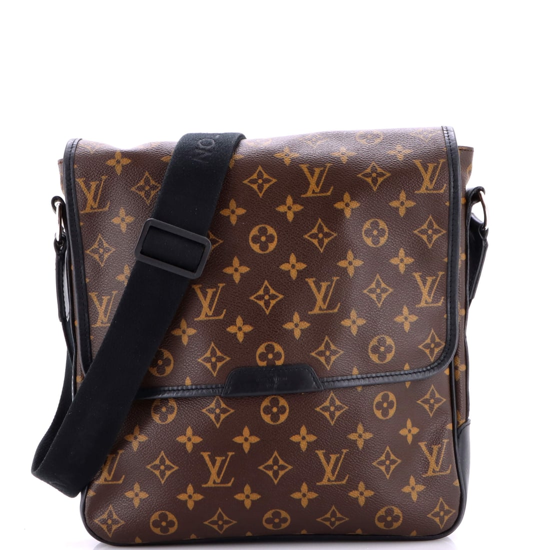 Louis Vuitton Bass Messenger Bag Macassar Monogram Canvas: Louis Vuitton Bass Messenger Bag, Macassar Monogram Canvas, a wide flap over a single deep compartment. Coated Monogram canvas is the most forgiving surface Louis Vuitton makes - it takes rain and