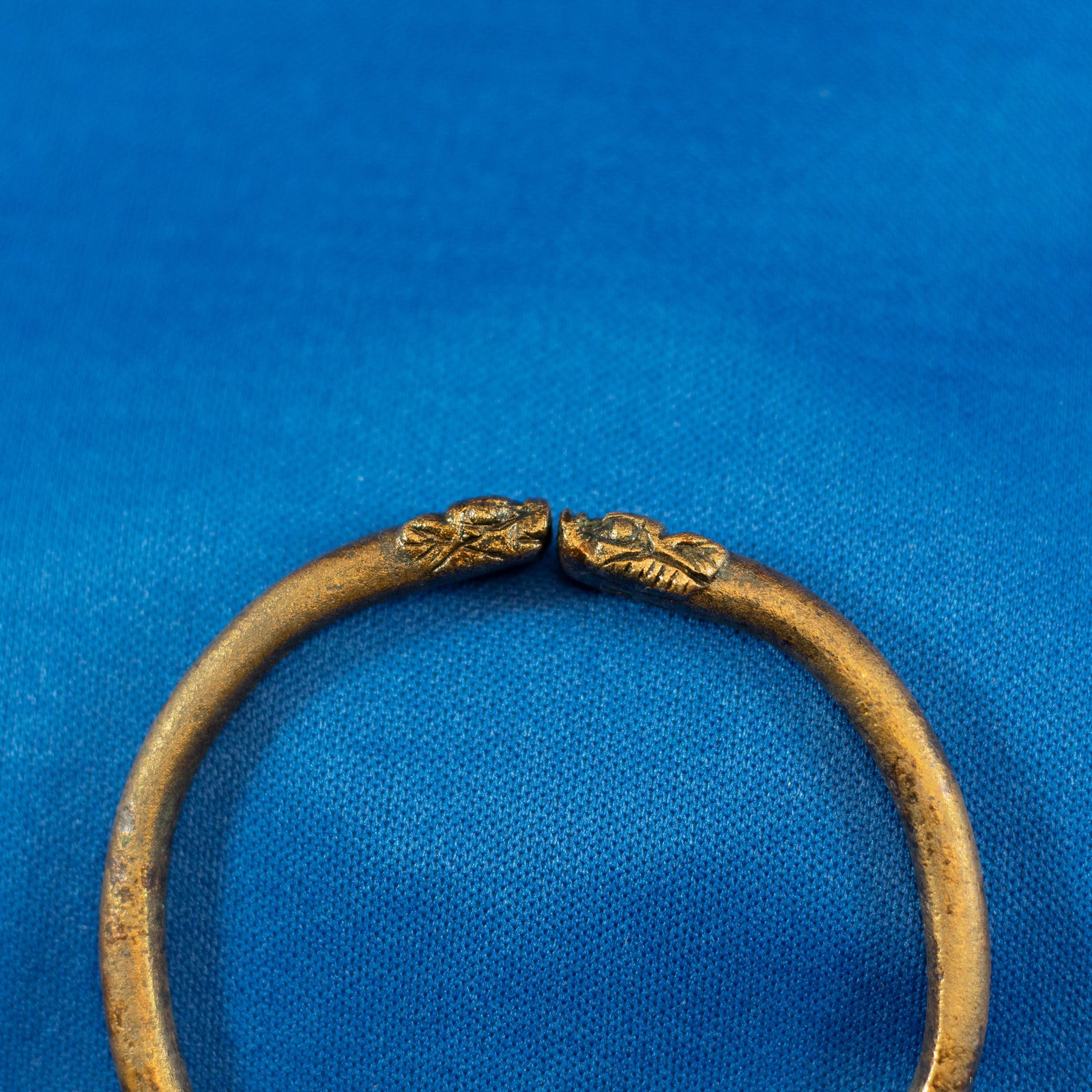 BRACELET: ZOOMORPHIC ACHAEMENID (553-330 BC) (1 of 5)