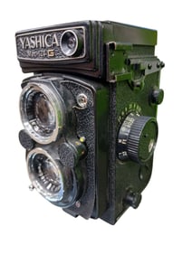 Vintage Yashica MAT-124G Camera w/Case