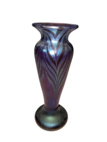 Orient & Flume Pulled Feather Art Glass Bud Vase