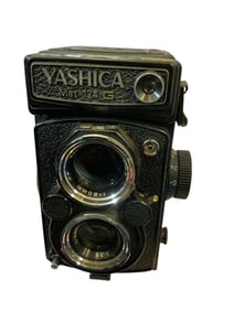 Vintage Yashica MAT-124G Camera