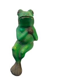 Garden Statuary Concrete Frog-Painted