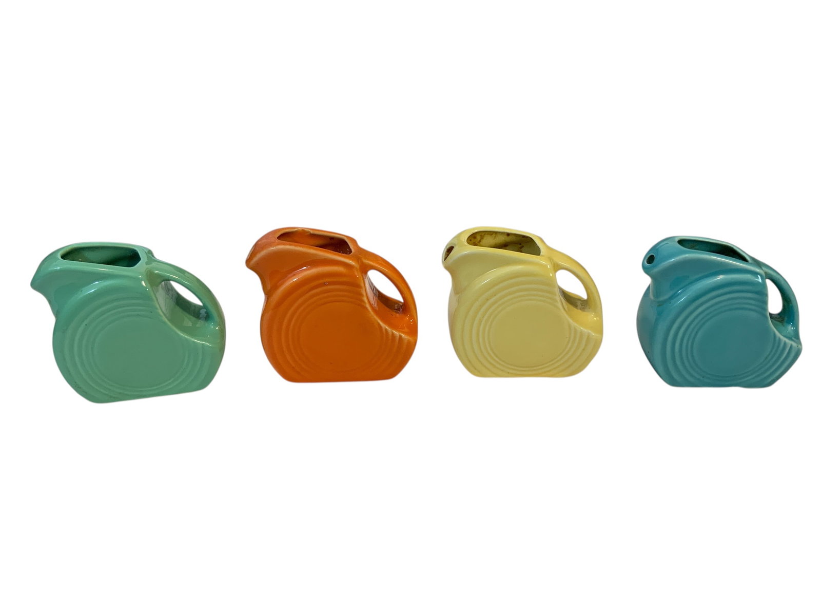 4 Fiesta Mini Disk Pitchers Homer Laughlin (1 of 6)