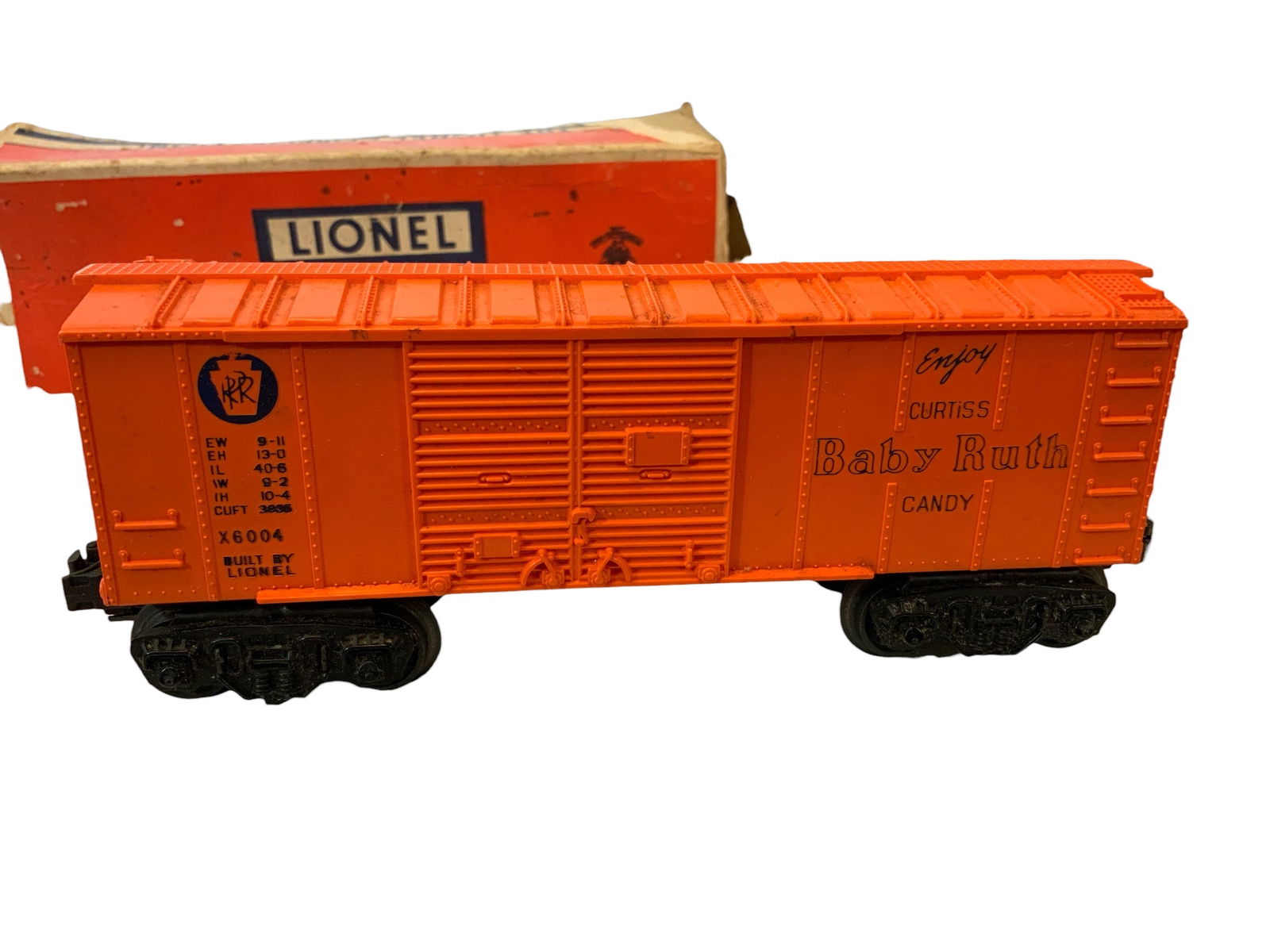 Vintage Lionel Baby Ruth Boxcar PRR X6004 in original box (1 of 6)