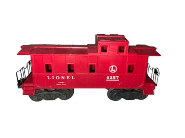 Vintage Lionel Red Caboose 6257