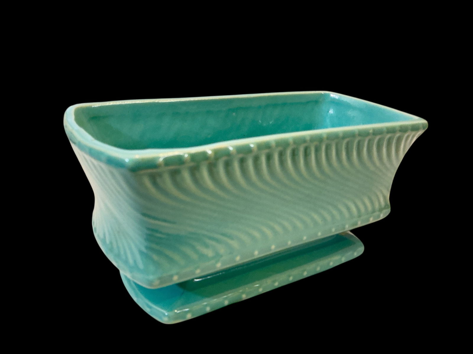 Vintage McCoy Rectangular Pedestal Pottery Planter Turquoise Glaze: Vintage McCoy Rectangular Pedestal Pottery Planter Turquoise Glaze No chips, cracks, breaks, or repairs. 7 1/2”. Long