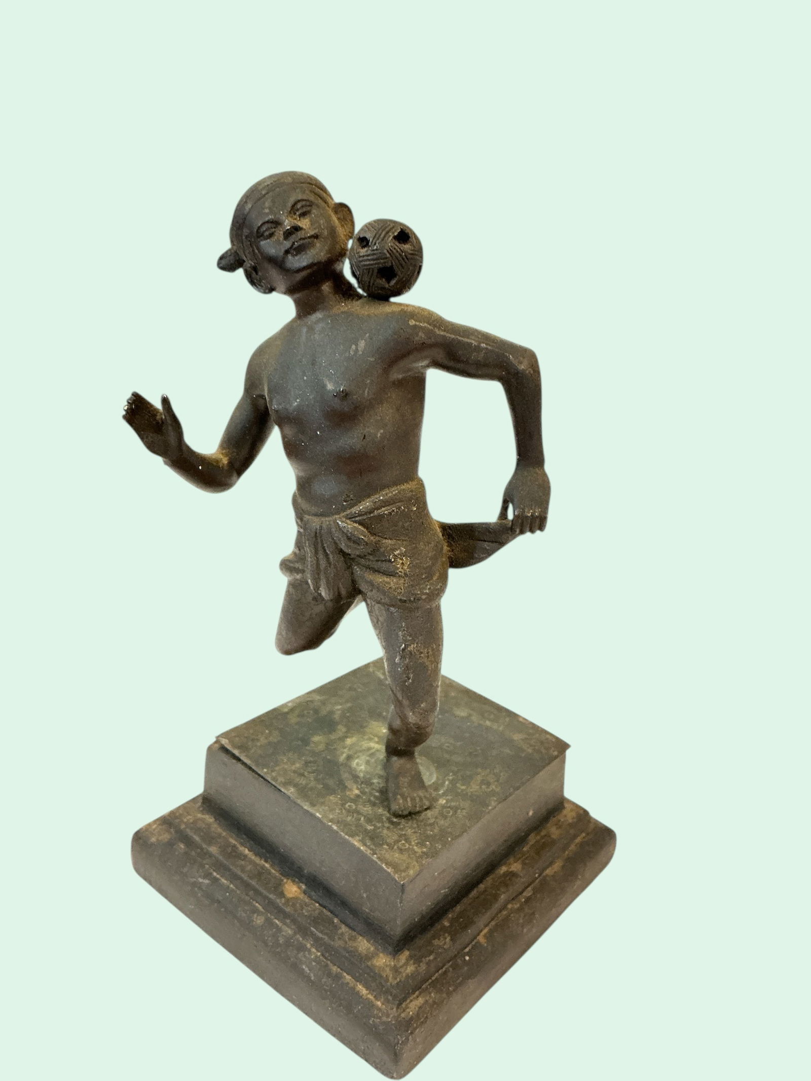 Bronze Depiction of a Sports Player in Motion (1 of 4)